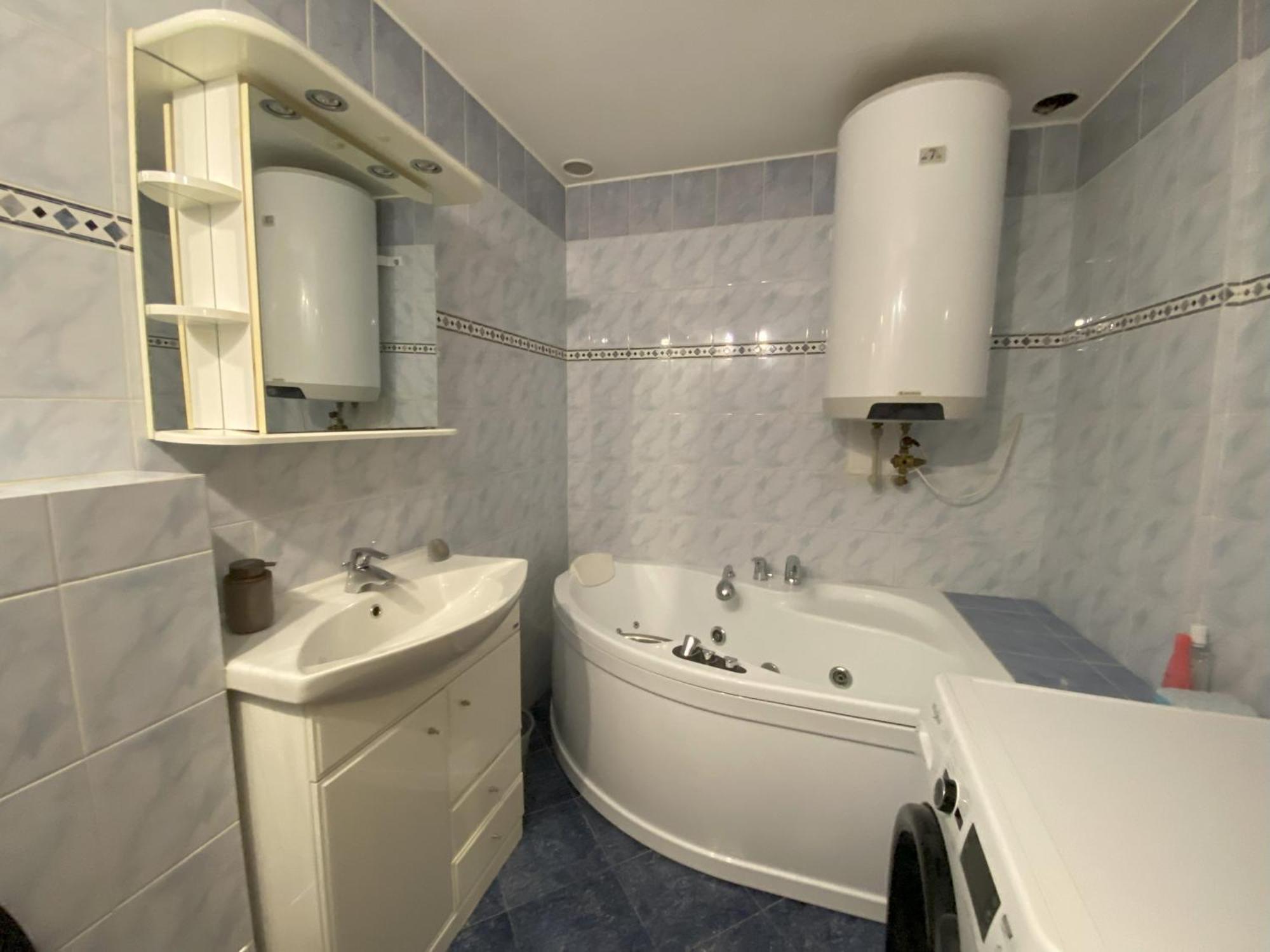 Cozy Garden Apartment In The Heart Of 프라하 외부 사진