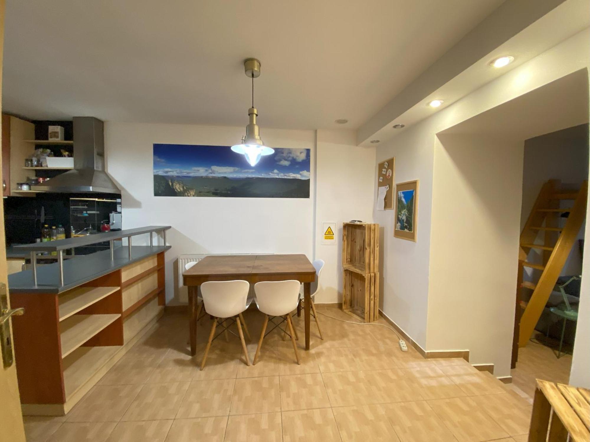 Cozy Garden Apartment In The Heart Of 프라하 외부 사진